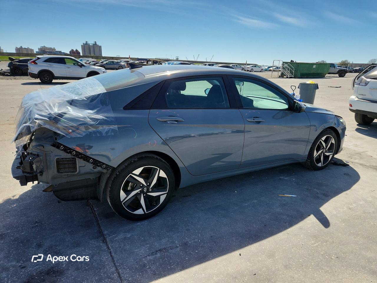Hyundai Elantra 2023
