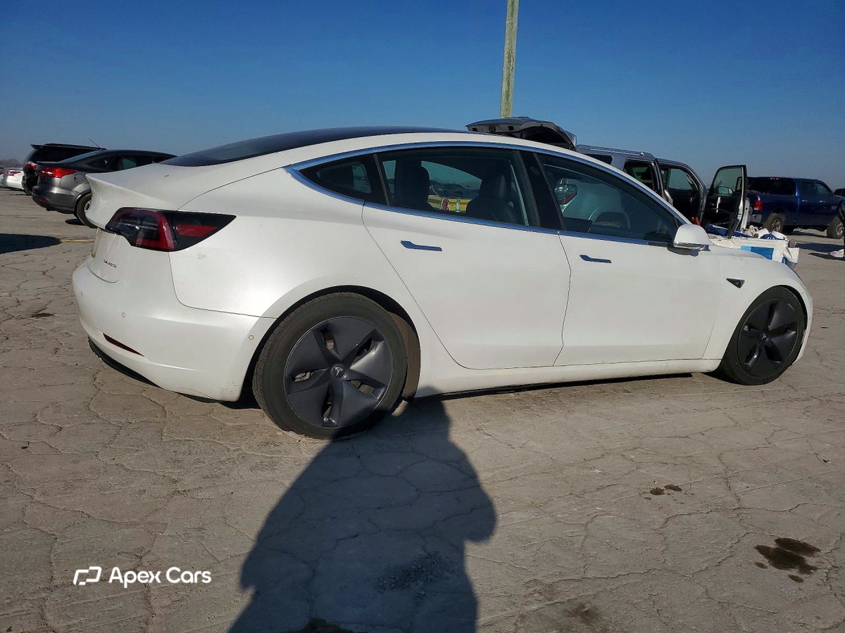 Tesla Model 3 2018