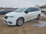 Chrysler Pacifica 2024