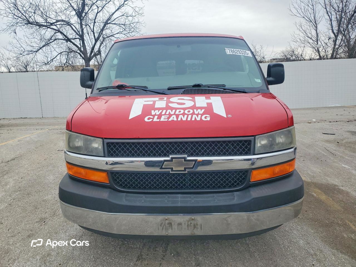 Chevrolet Express 2013