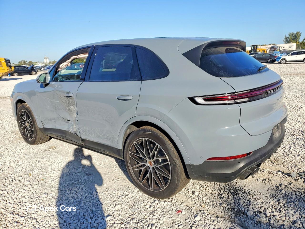 Porsche Cayenne 2025