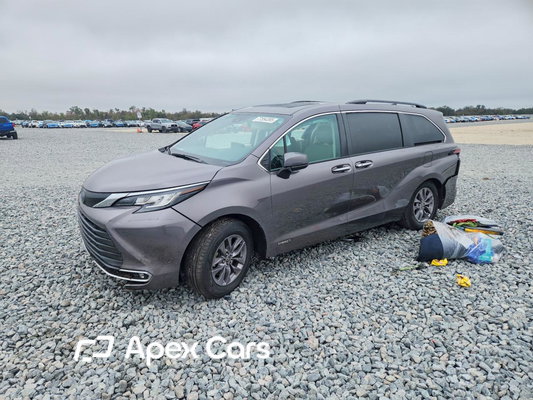 Toyota Sienna 2021 - Image 1 of 14
