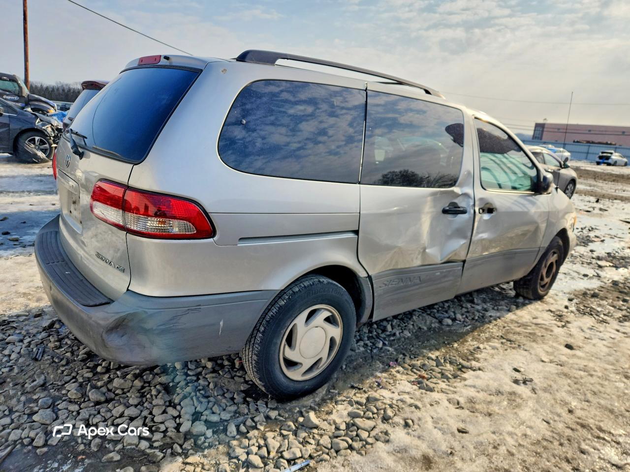 Toyota Sienna 2003