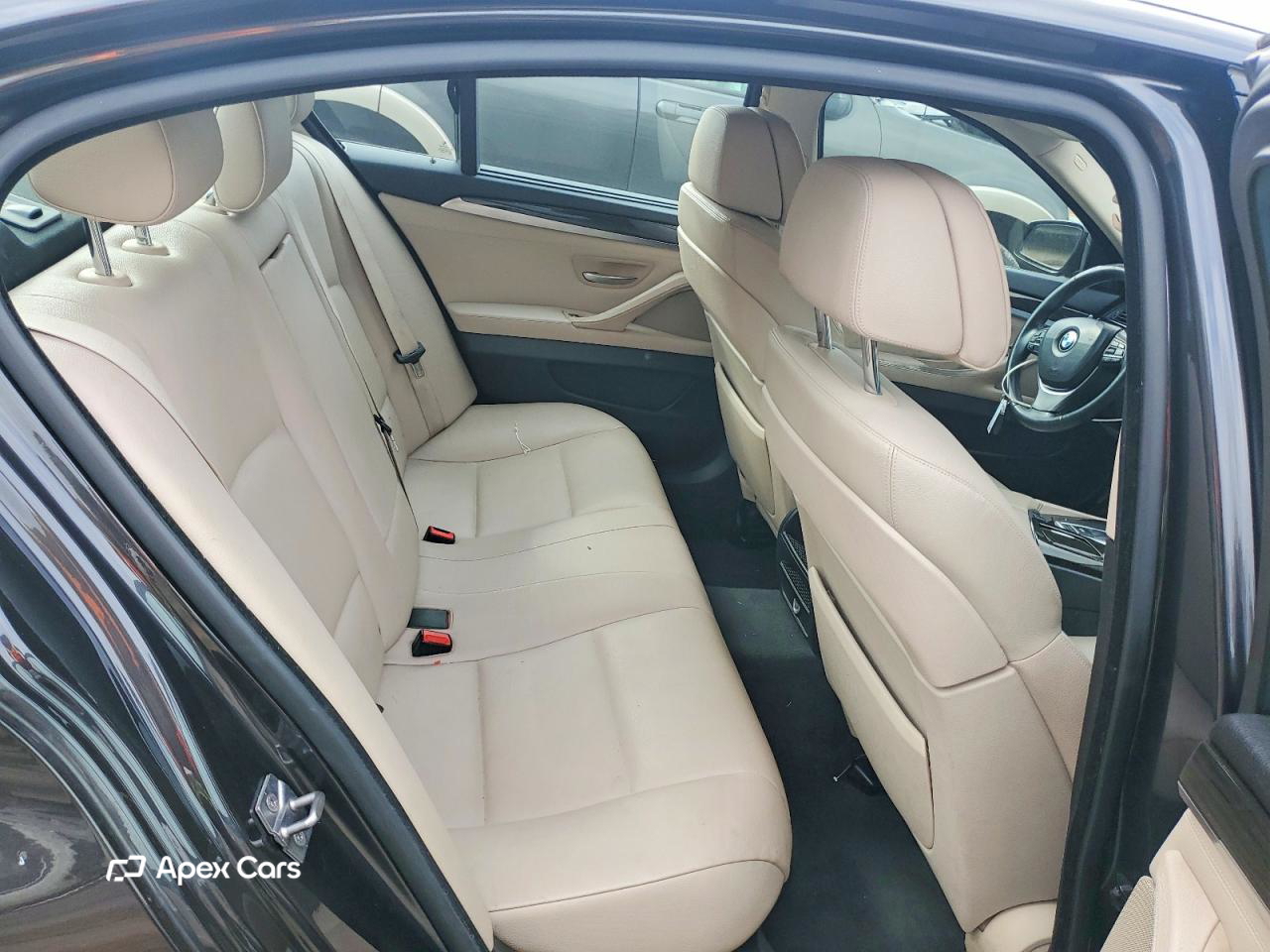 BMW Series 5 2011