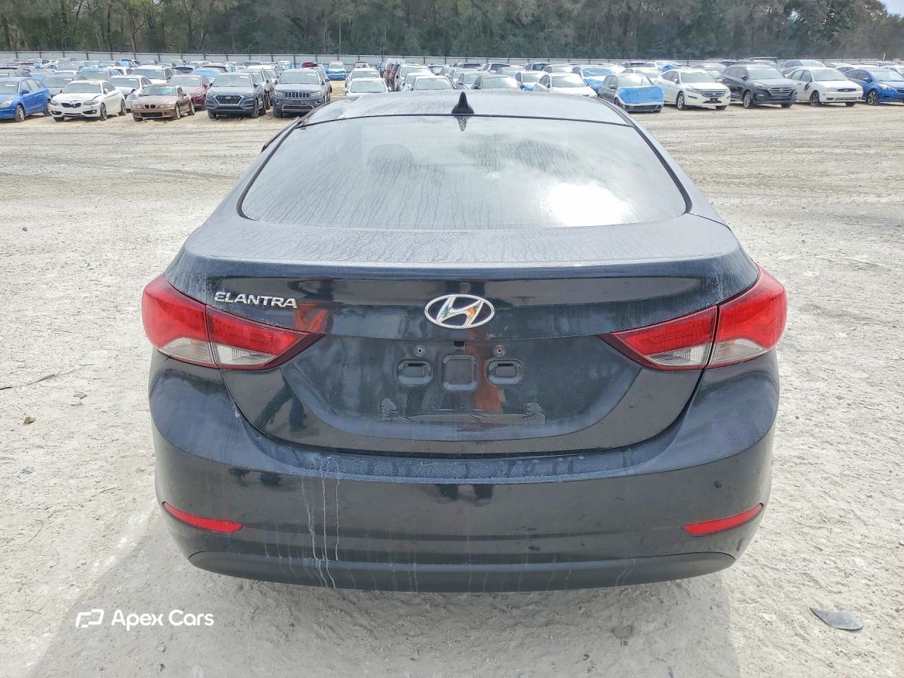 Hyundai Elantra 2015