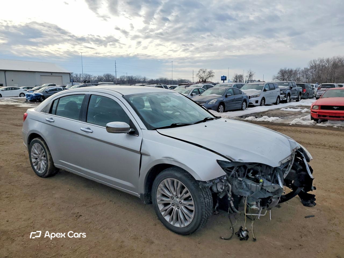Chrysler 200 2012