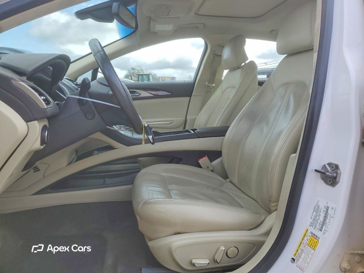 Lincoln MKZ 2013