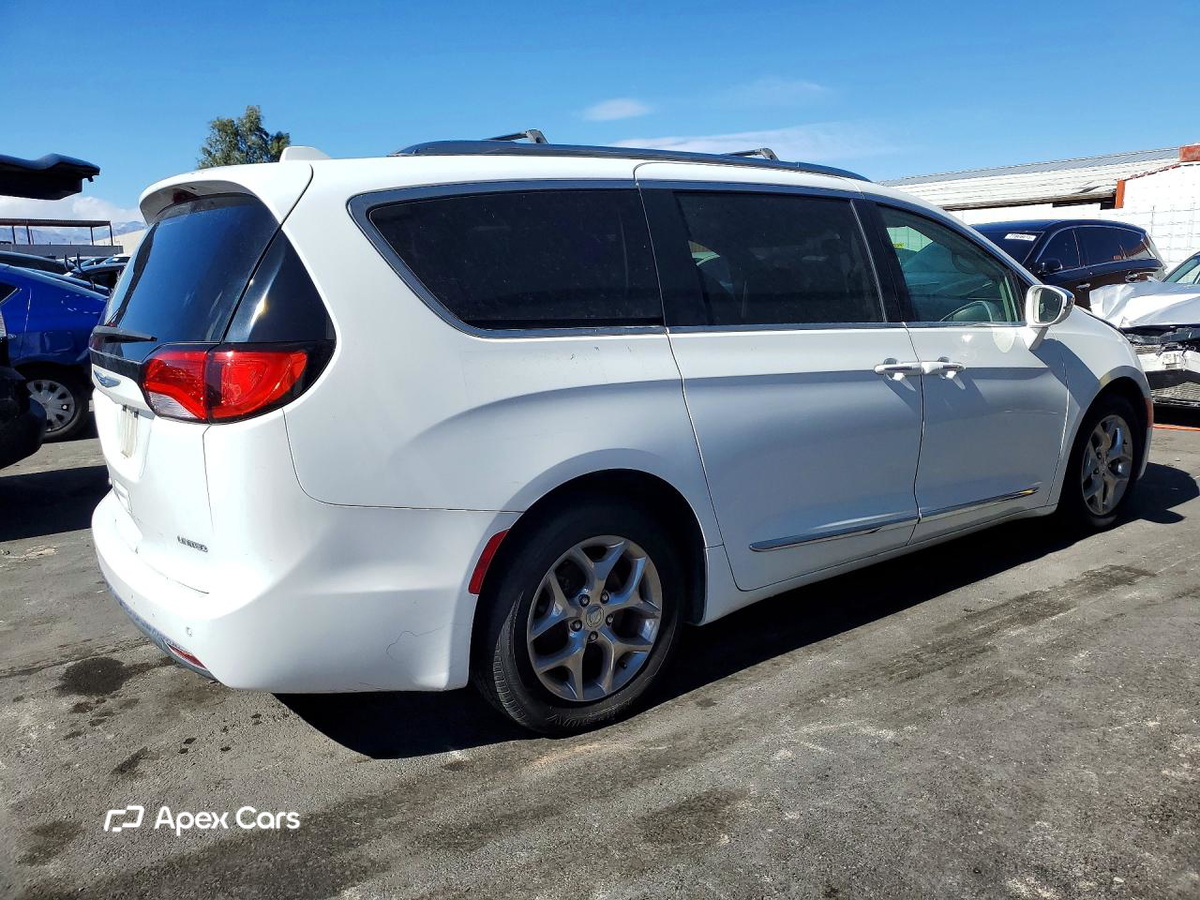 Chrysler Pacifica 2018