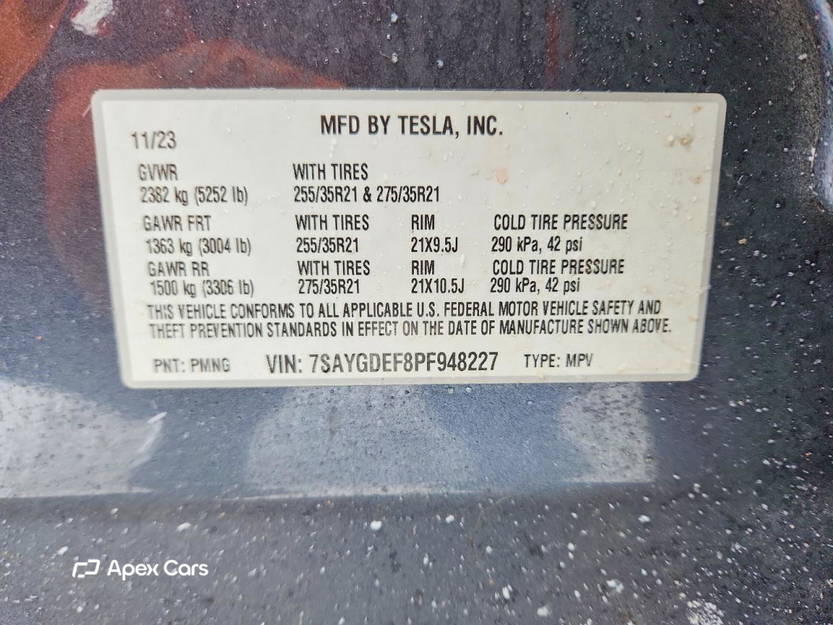 Tesla Model Y 2023