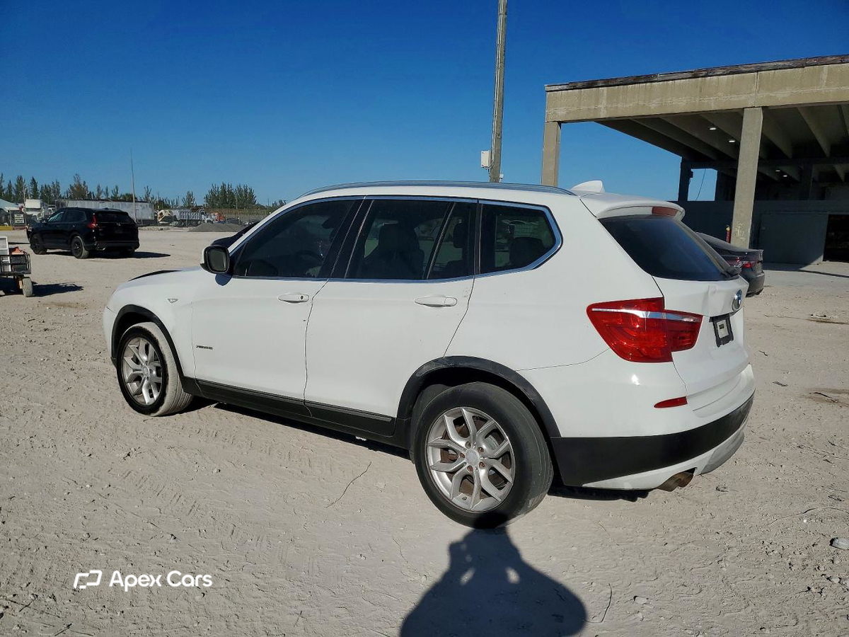 BMW X3 2011