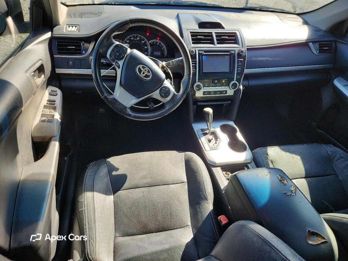 Toyota Camry 2012