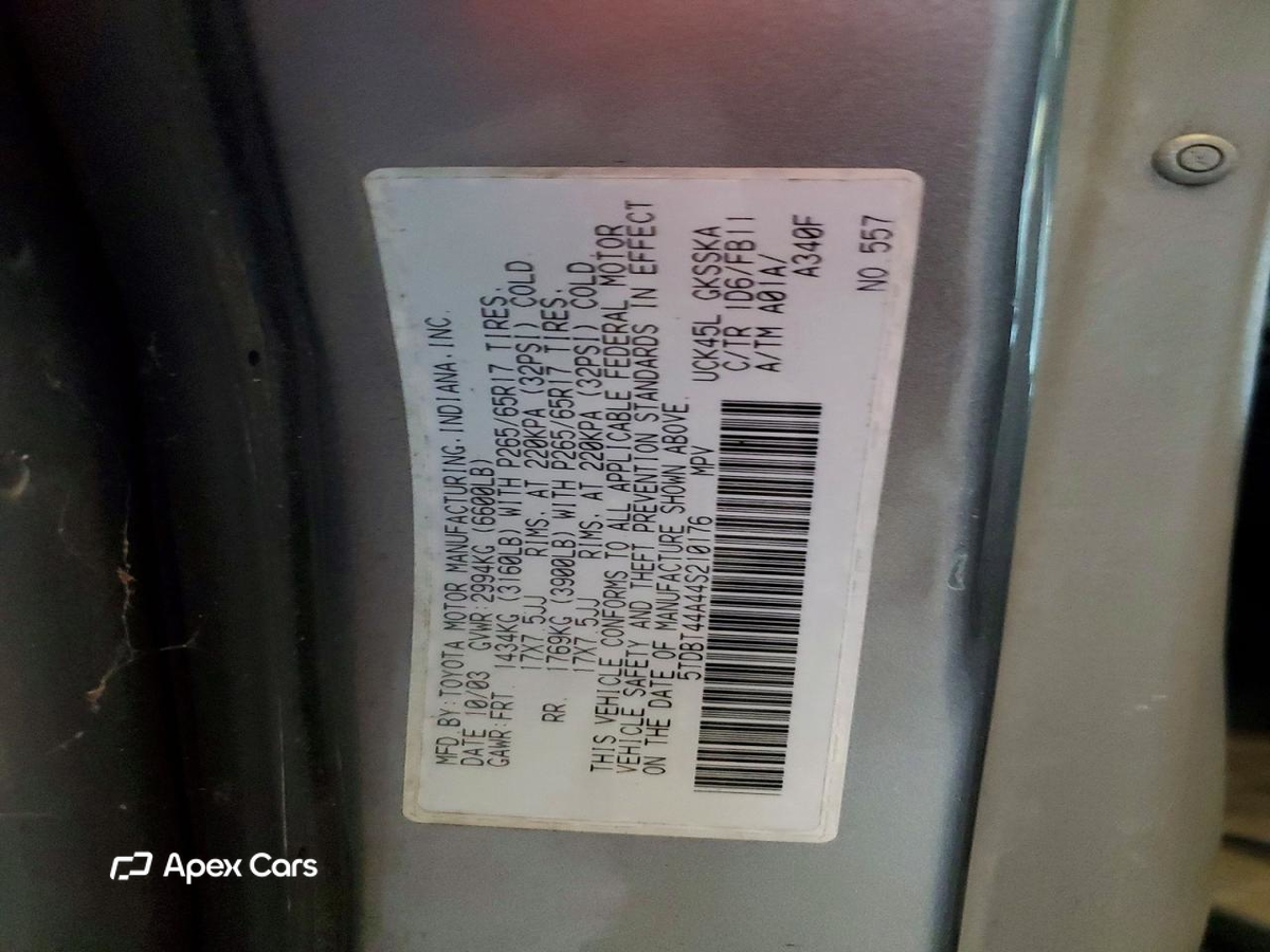 Toyota Sequoia 2004
