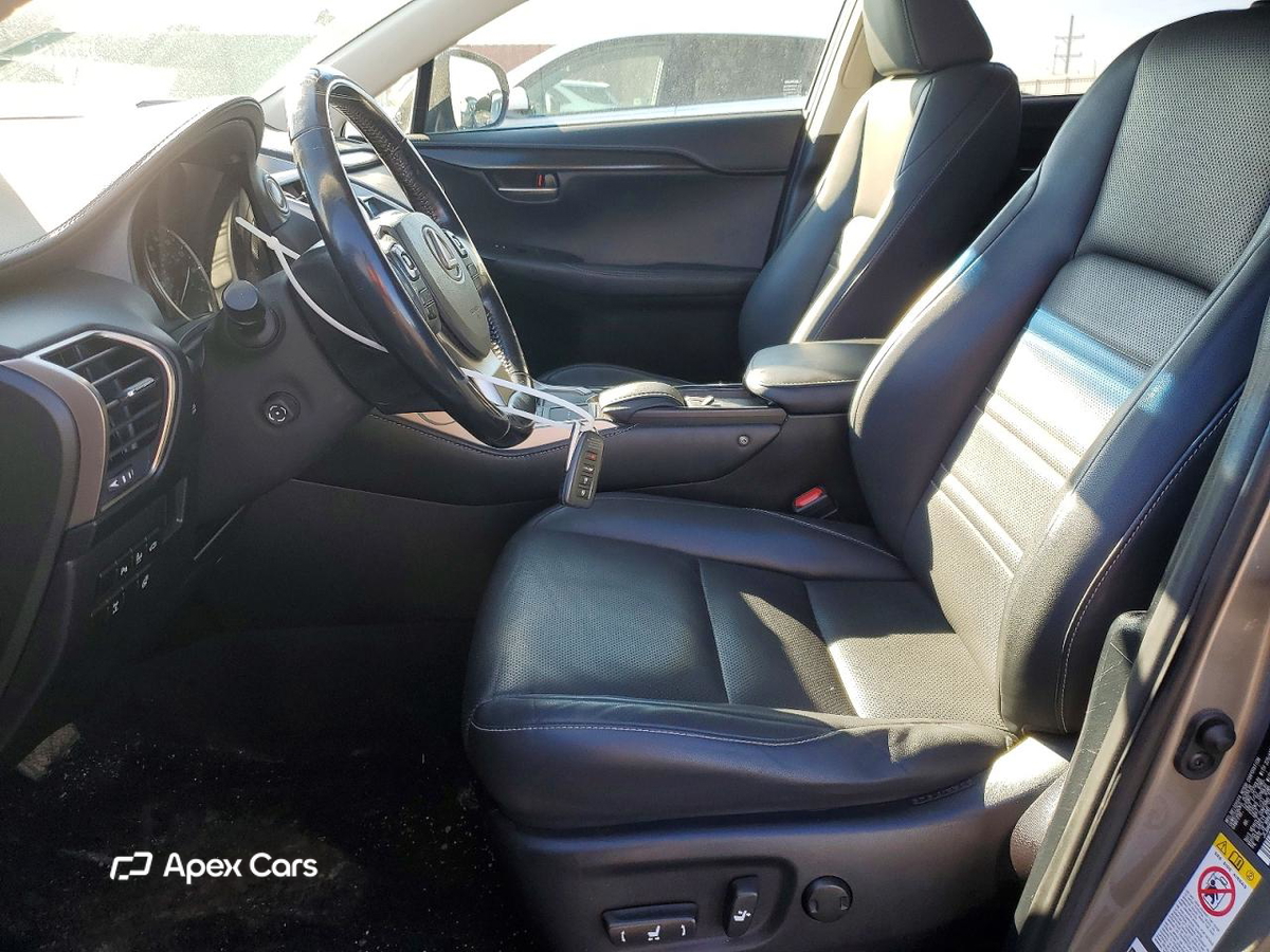 Lexus NX 2017