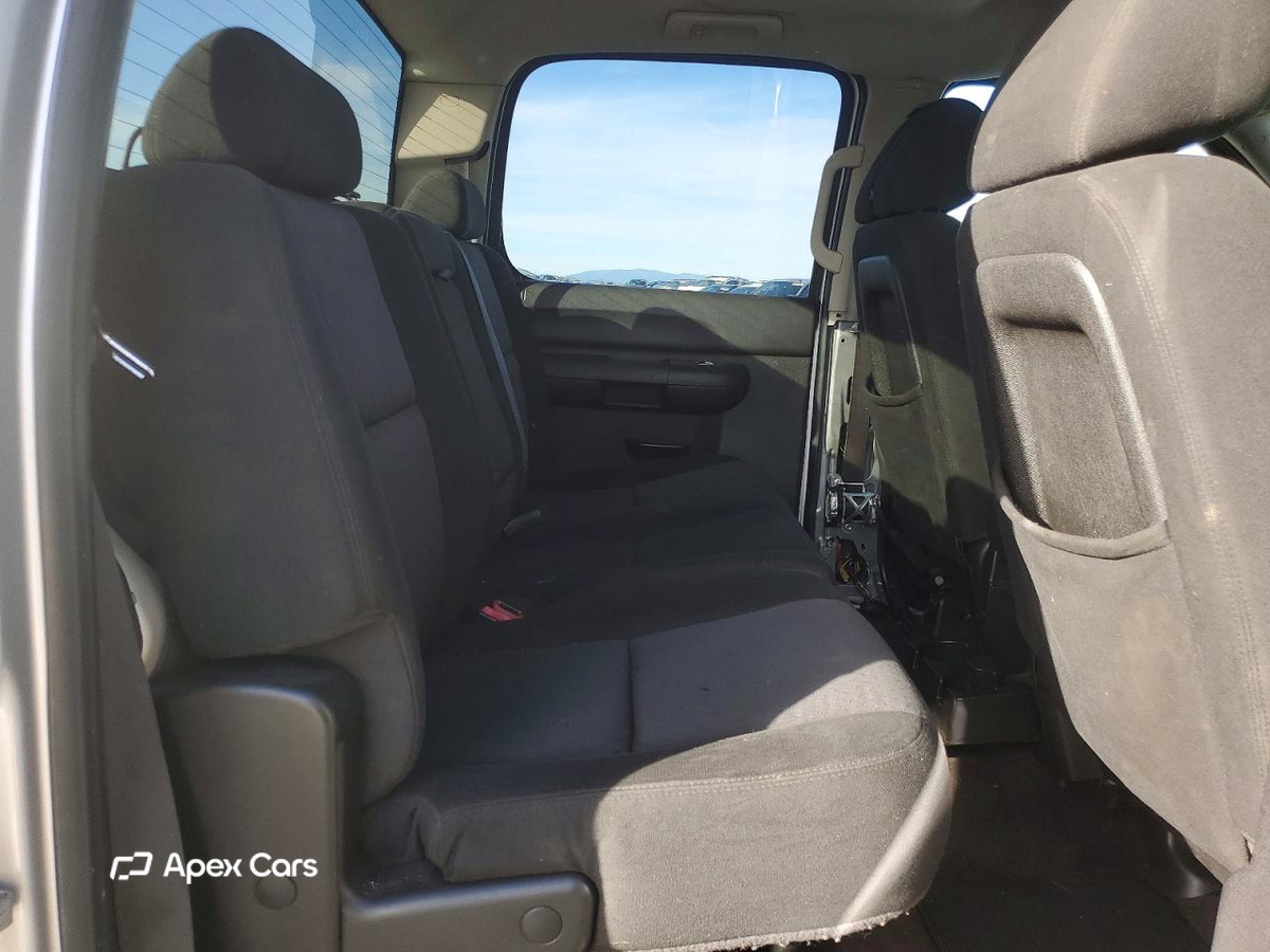 GMC Sierra 2010