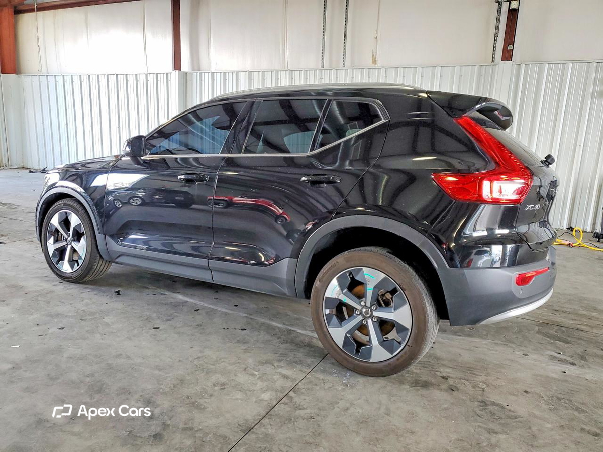 Volvo XC40 2023