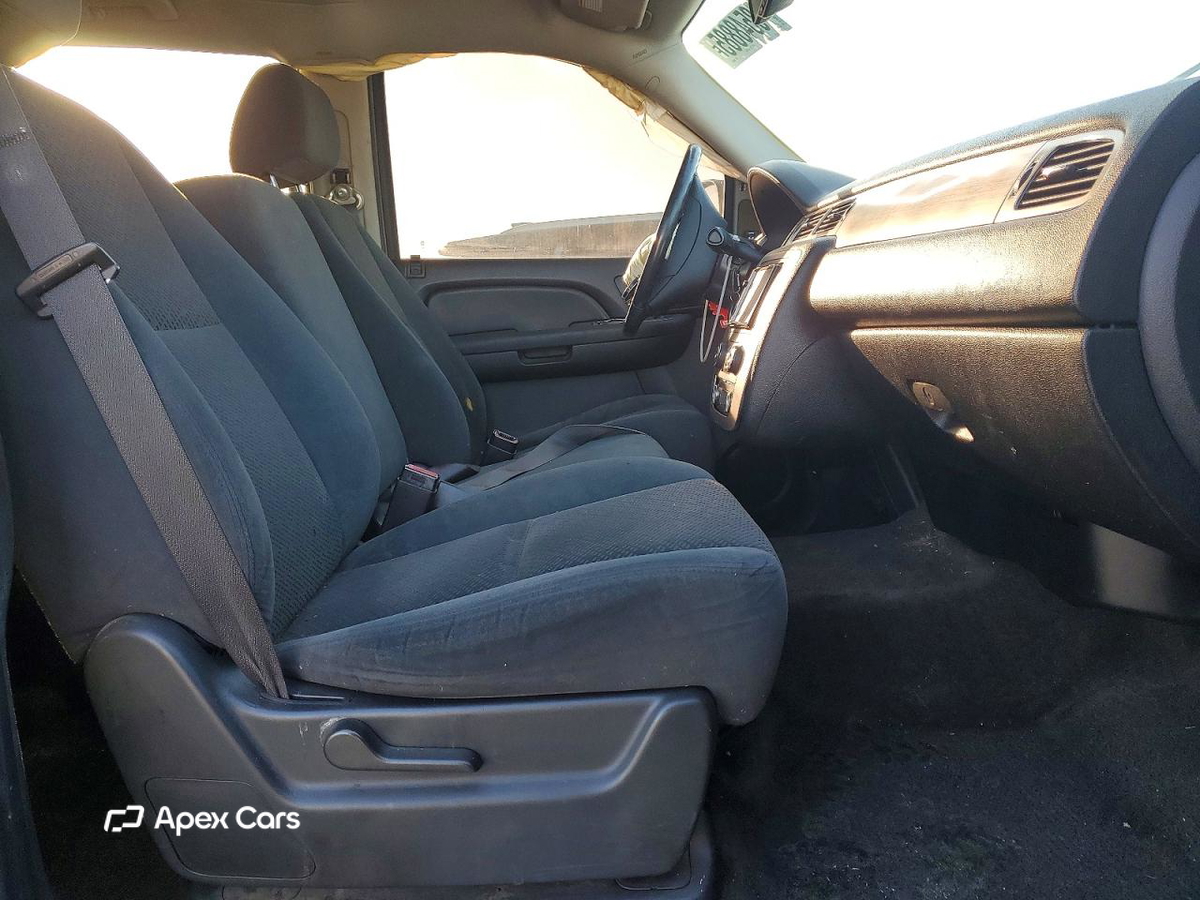 Chevrolet Suburban 2007