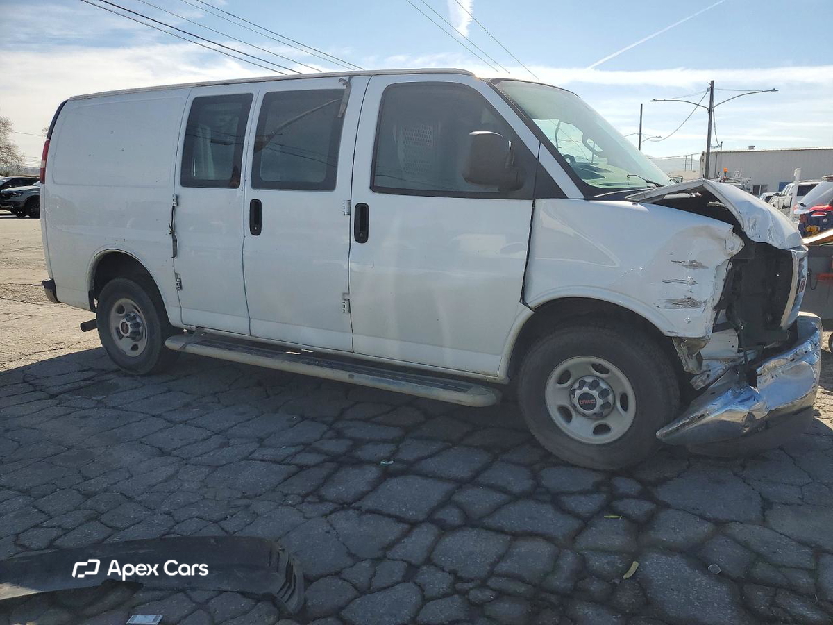 GMC Savana 2017