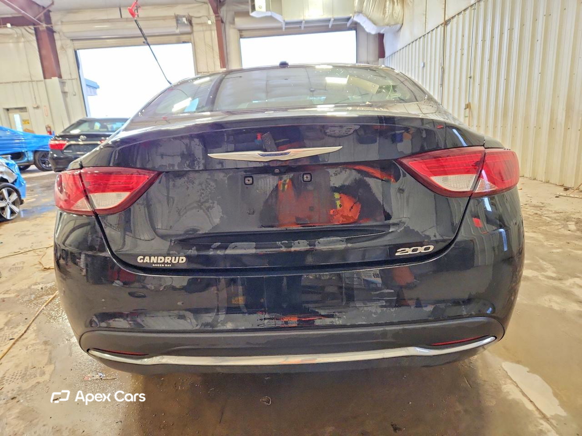 Chrysler 200 2015