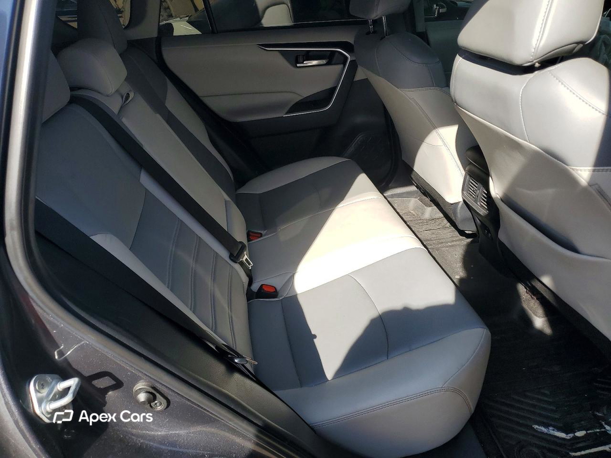 Toyota RAV 4 2019
