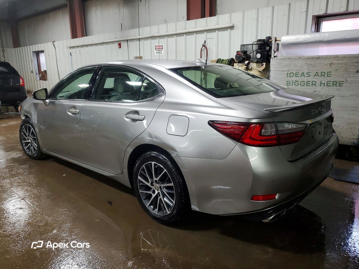 Lexus ES 2016