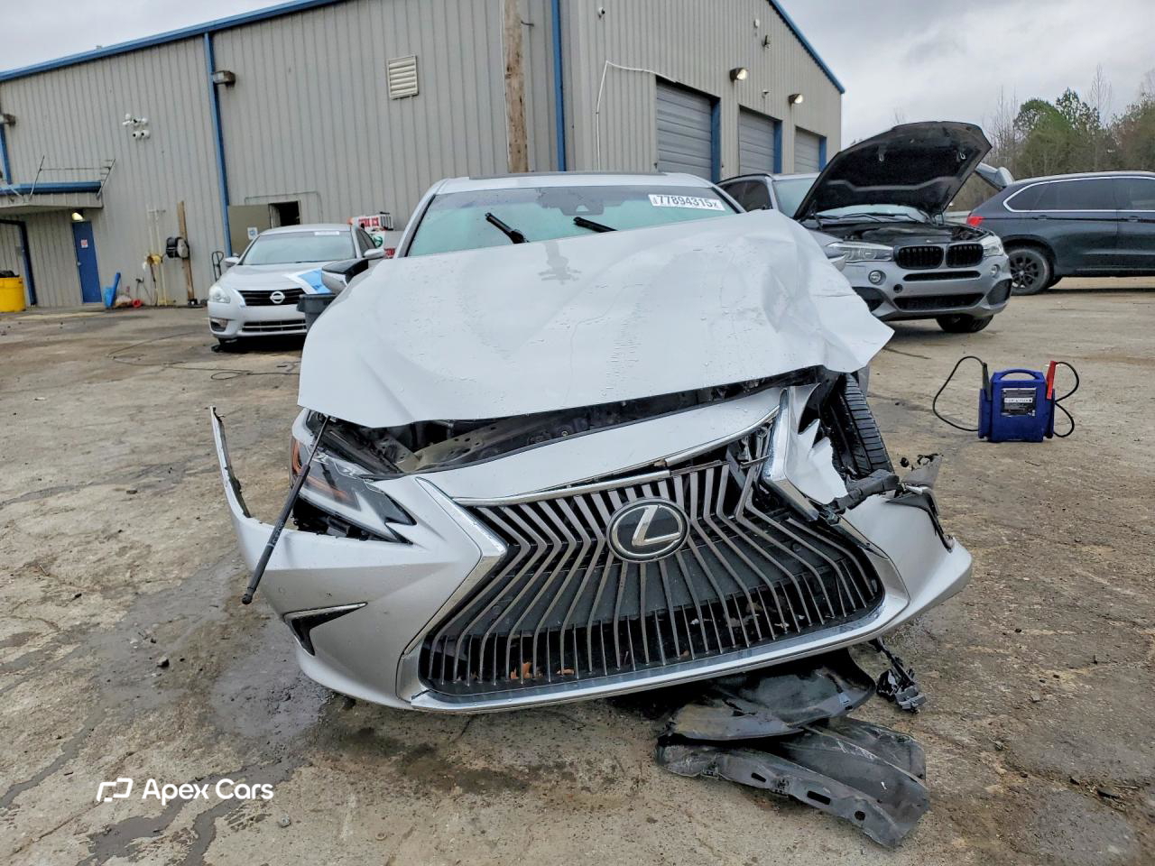 Lexus ES 2019