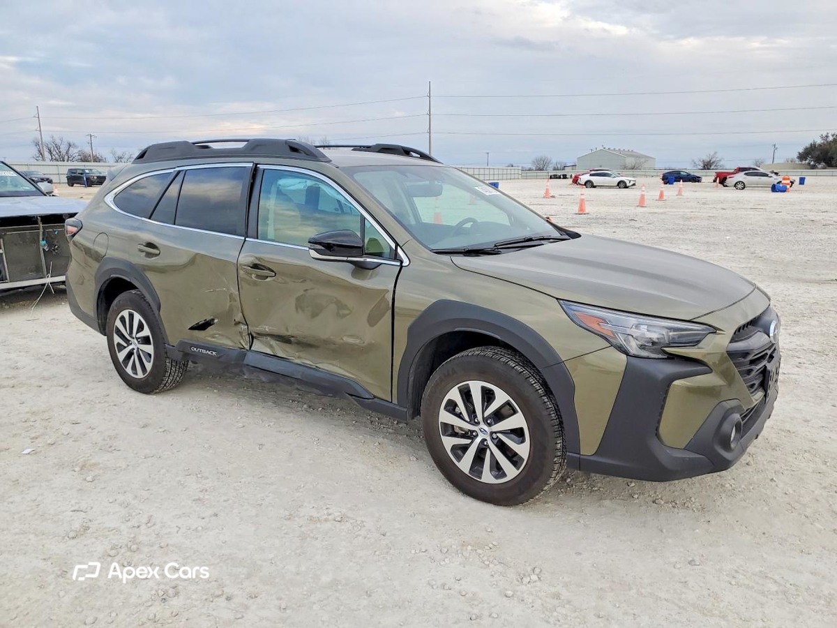 Subaru Outback 2025