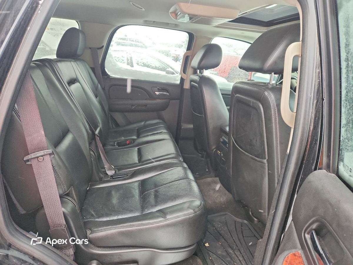 GMC Yukon 2011