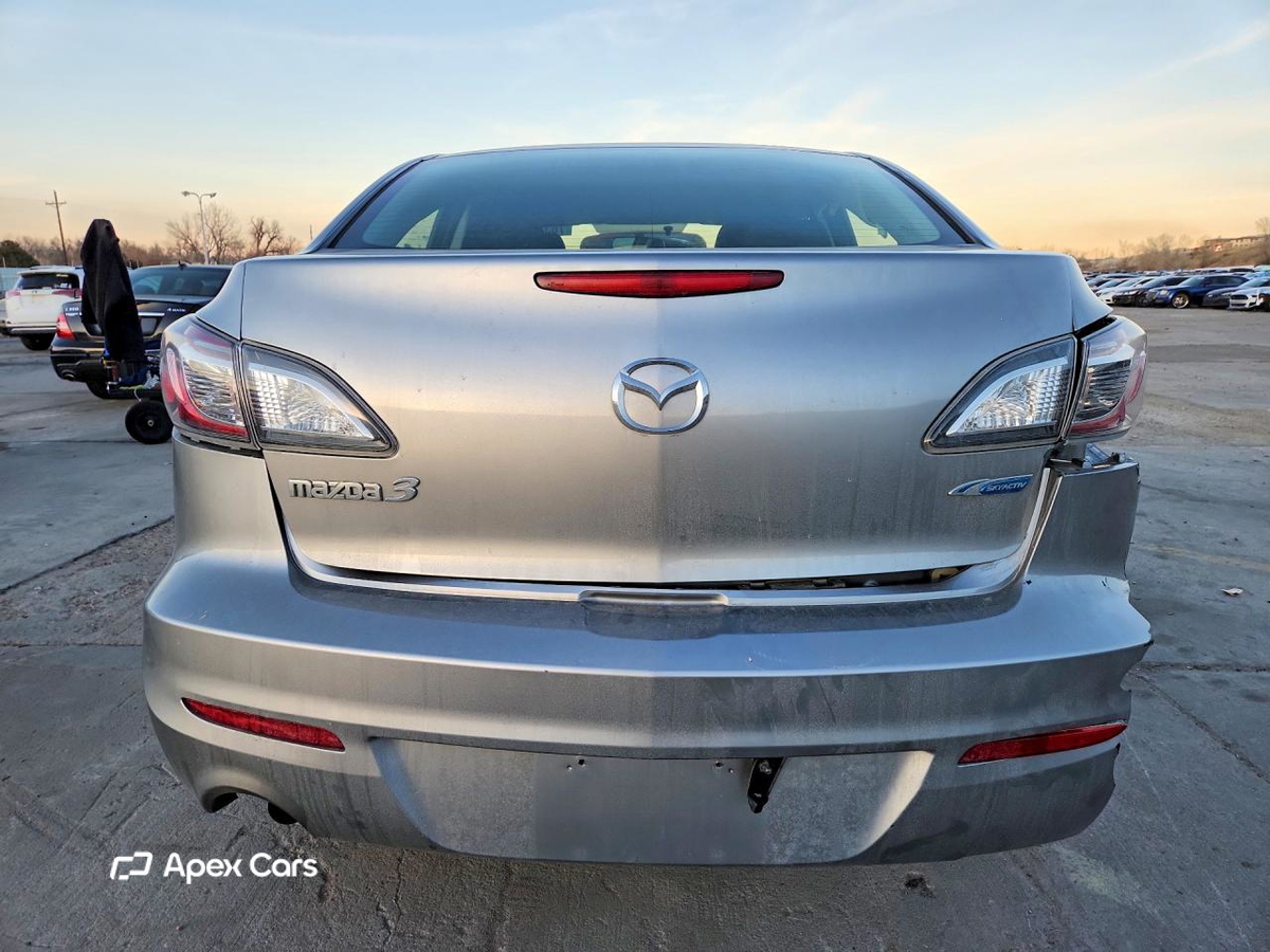 Mazda 3 2013