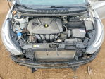 Hyundai Elantra 2016