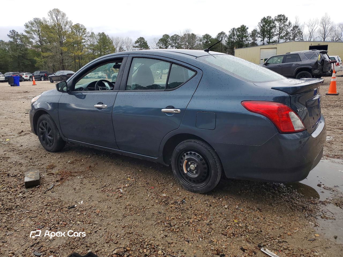 Nissan Versa 2017