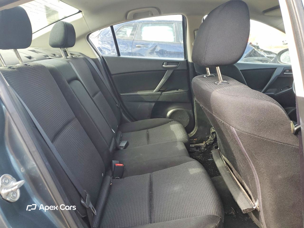 Mazda 3 2012