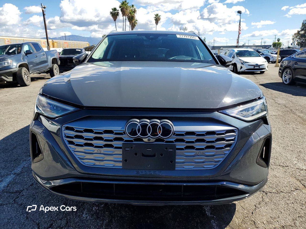 Audi Q8 2024
