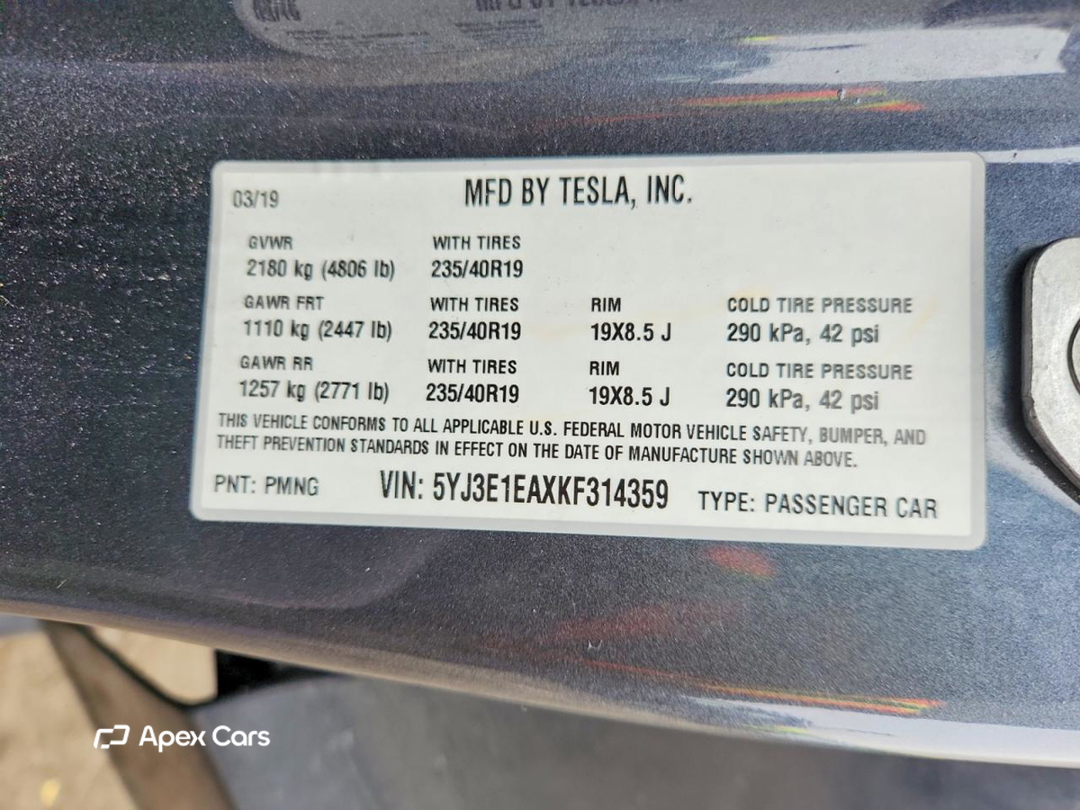 Tesla Model 3 2019