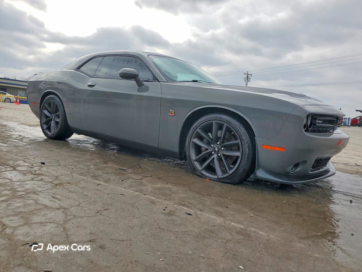 Dodge Challenger 2019