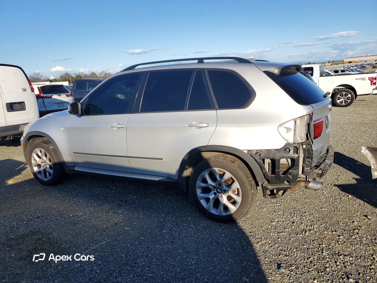 BMW X5 2011