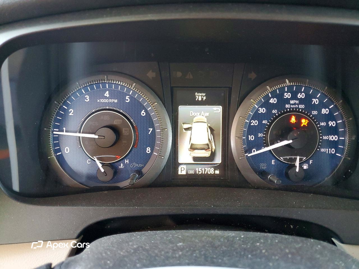 Toyota Sienna 2016