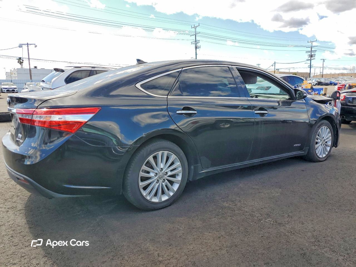 Toyota Avalon 2013