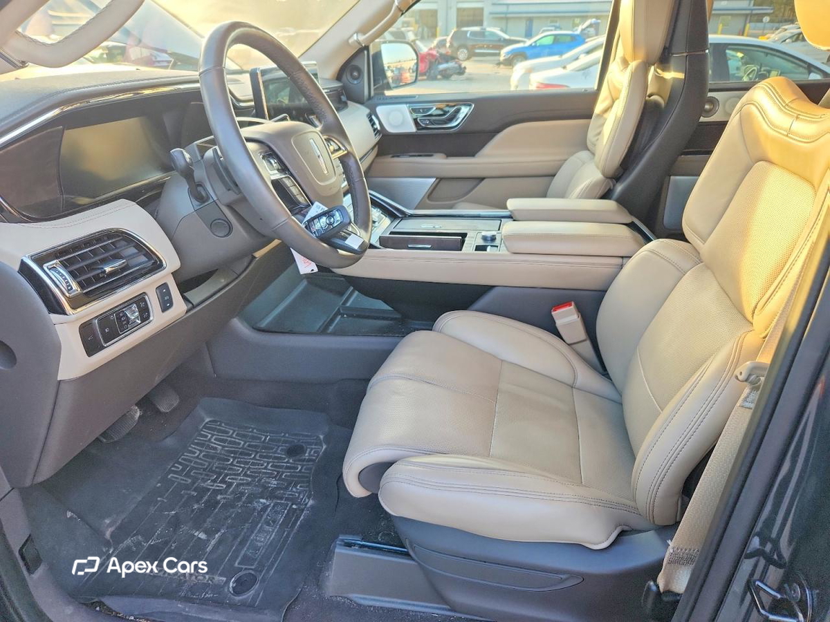 Lincoln Navigator 2024