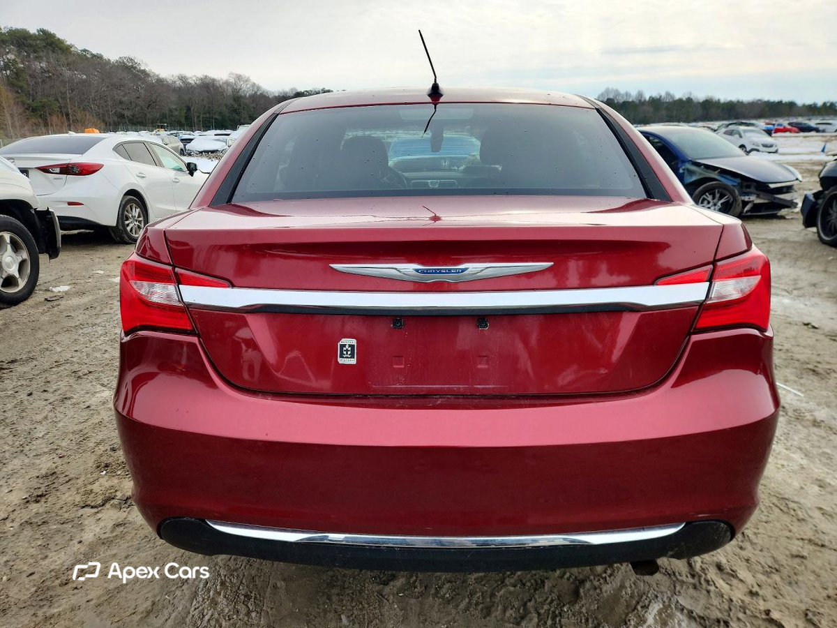 Chrysler 200 2013