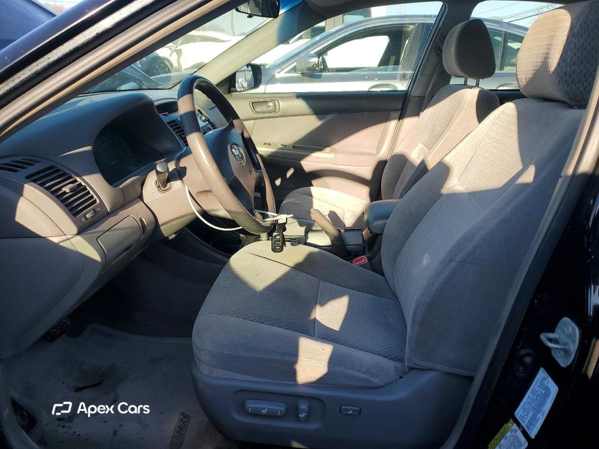 Toyota Camry 2004