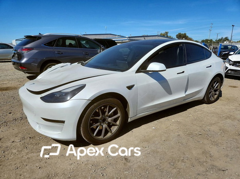 Tesla Model 3 2023 - Image 1 of 12