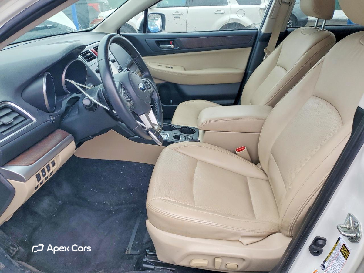Subaru Outback 2015