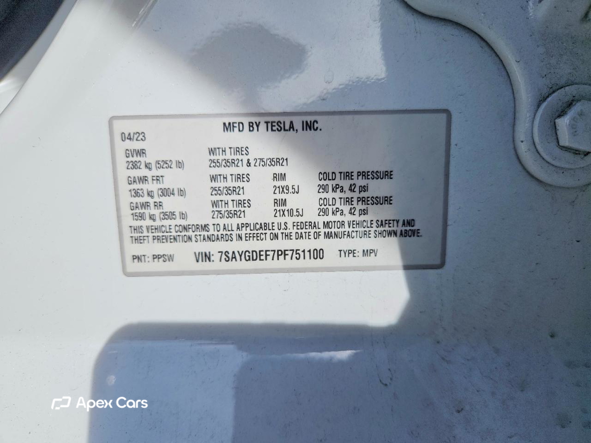 Tesla Model Y 2023