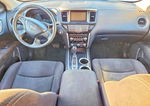 Nissan Pathfinder 2016