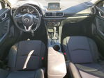 Mazda 3 2015