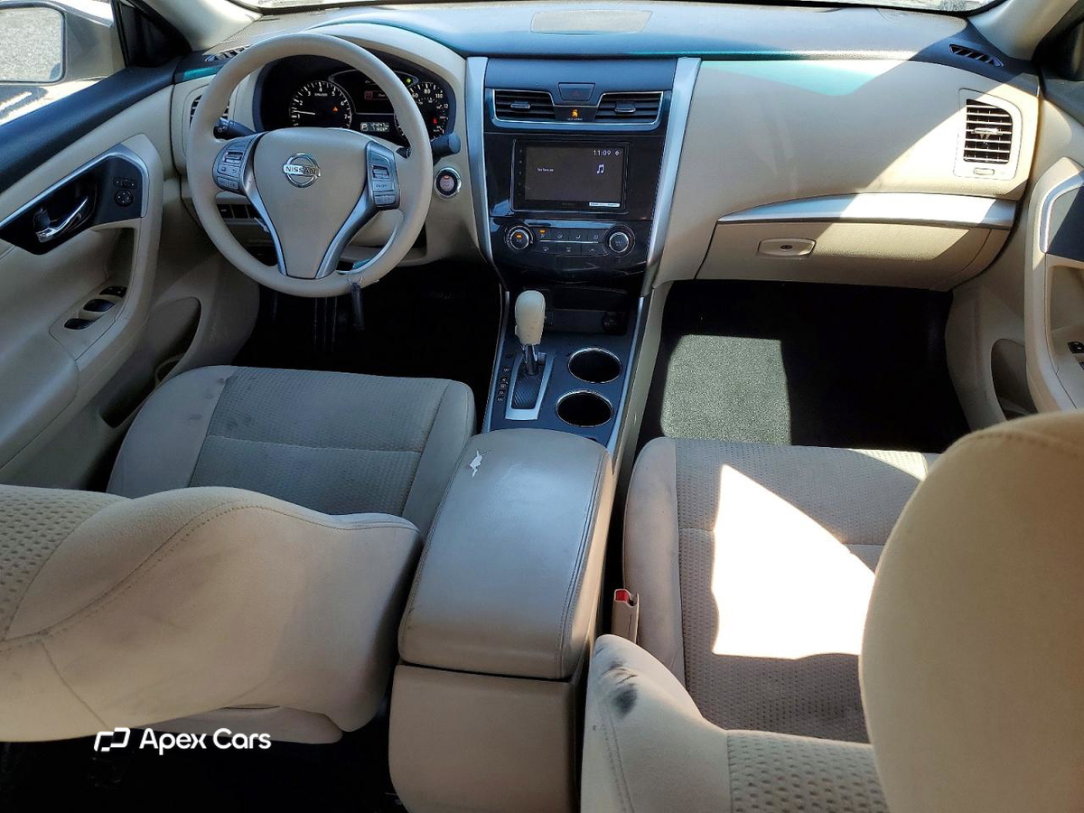 Nissan Altima 2015