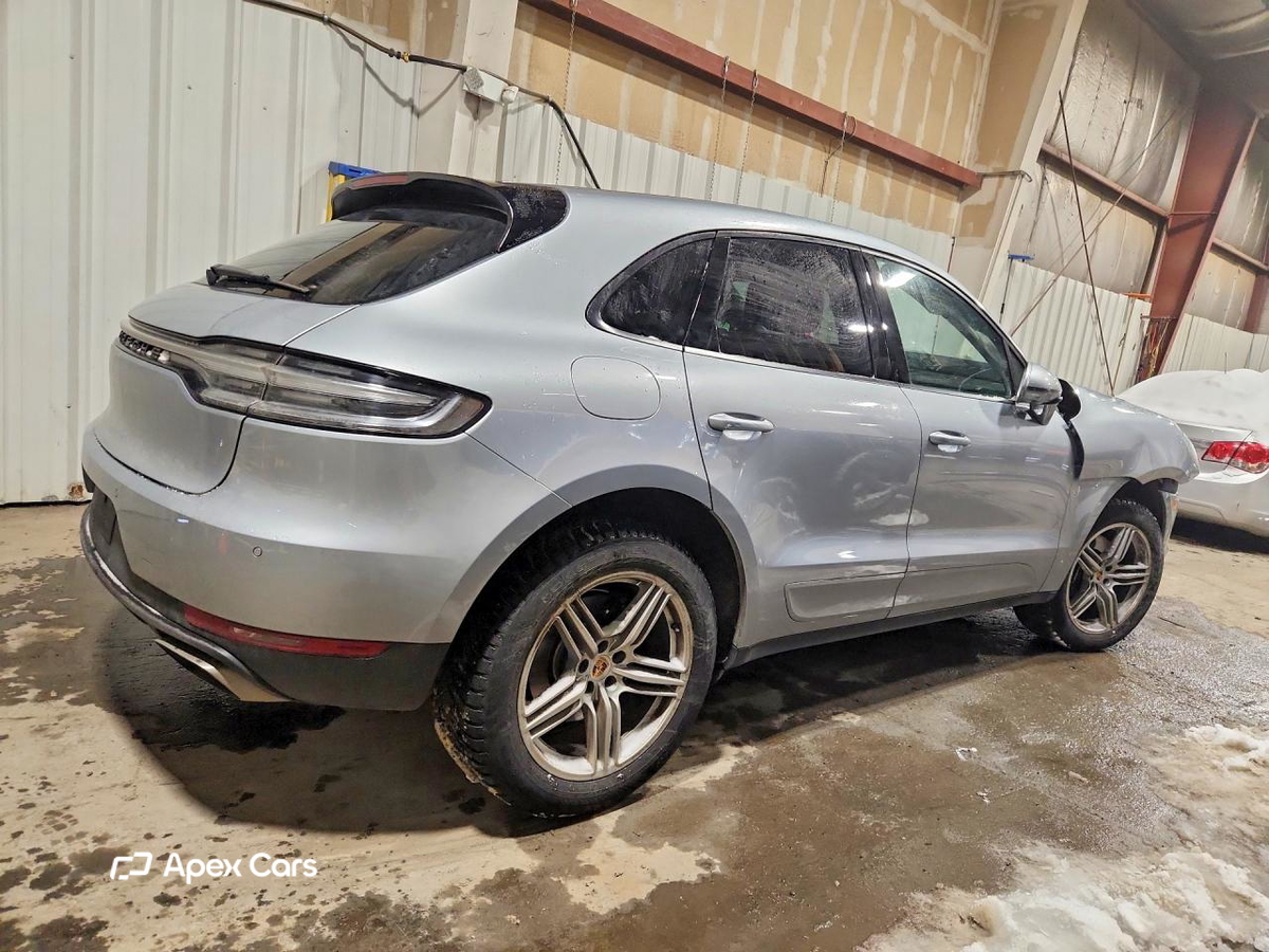 Porsche Macan 2021