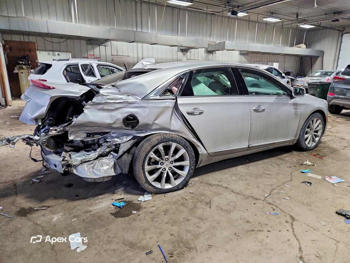 Cadillac XTS 2015