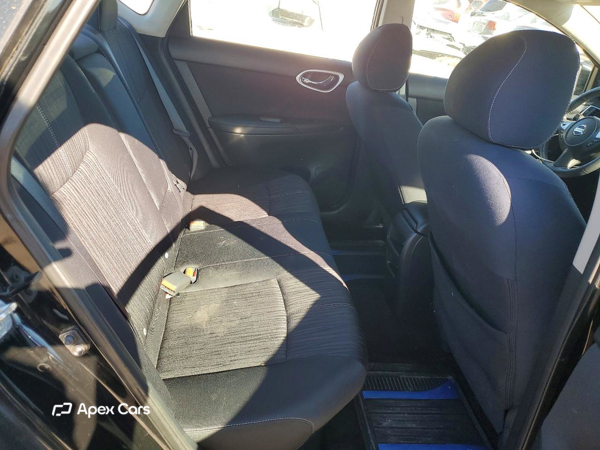 Nissan Sentra 2016