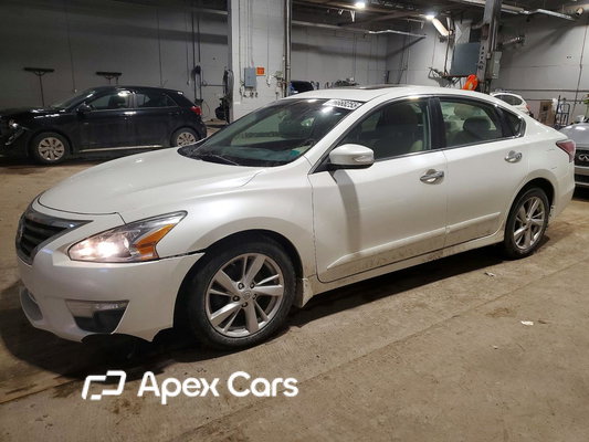 Nissan Altima 2015 - Image 1 of 13
